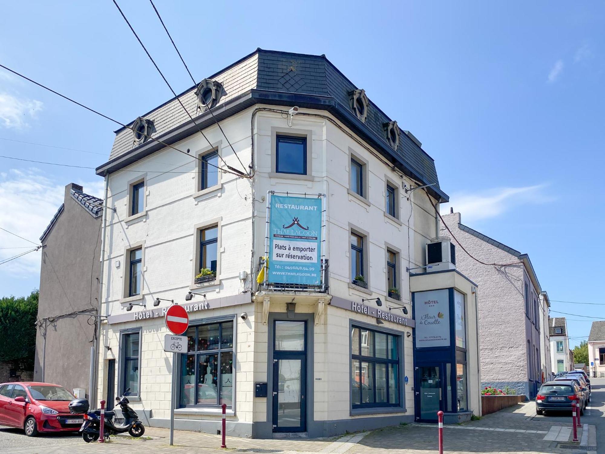 Hotel A Fleur De Couette Auvelais Exteriér fotografie